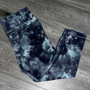 ❄️Lululemon Tie-Dye Leggings